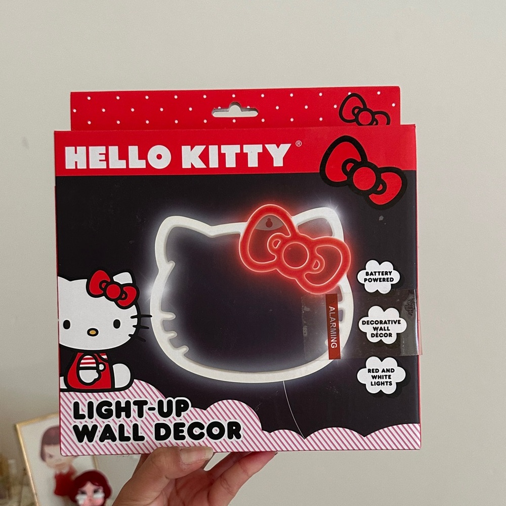 Hello Kitty Red and White Light-Up Decor